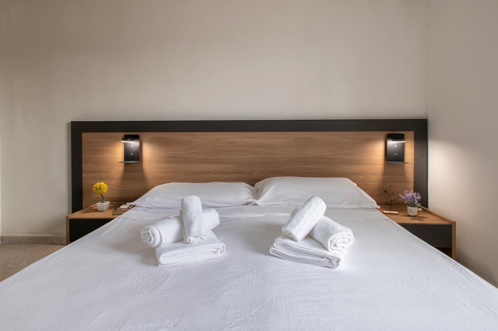 Oasis Guest House Alghero Esterno foto