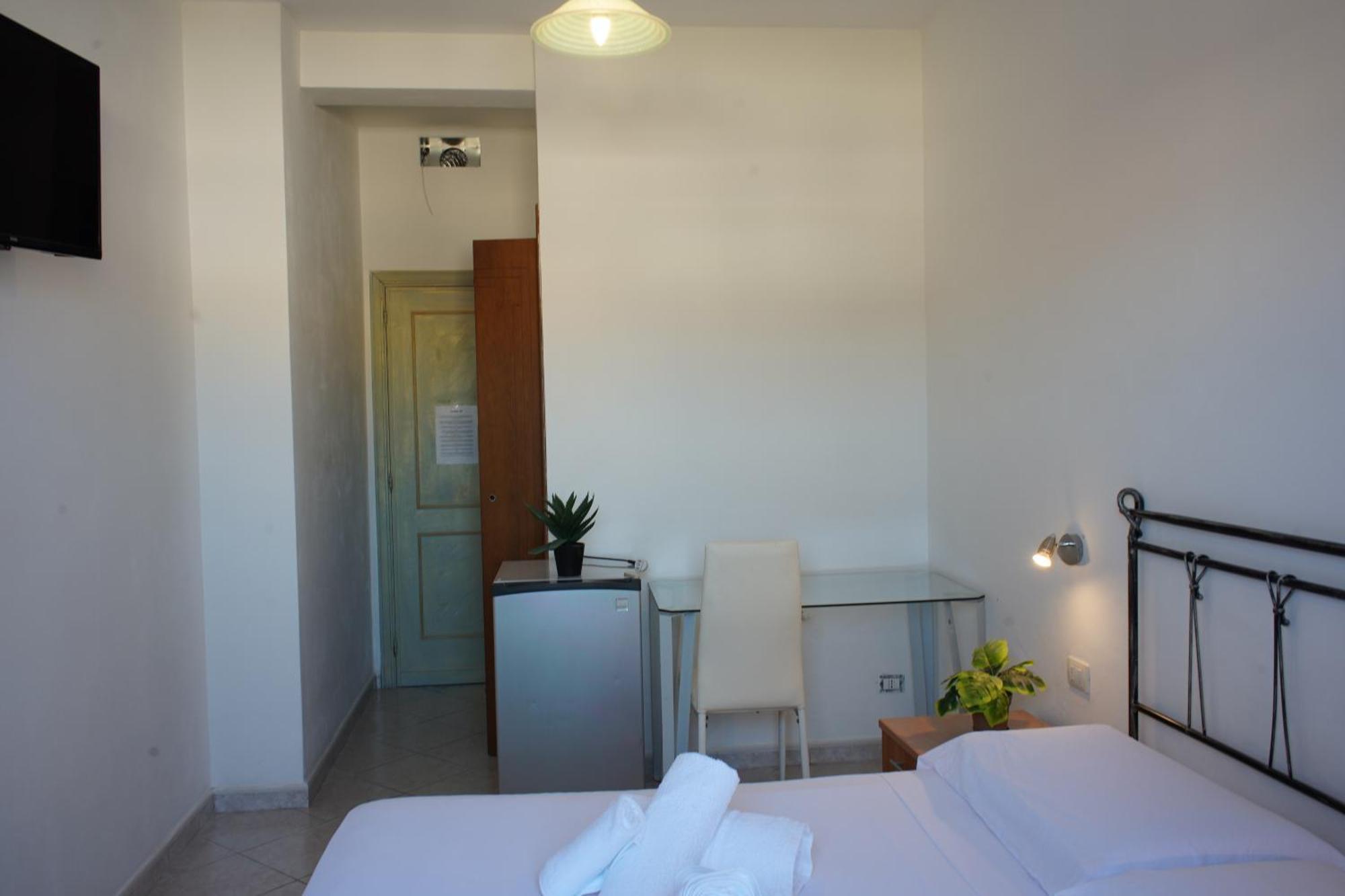 Oasis Guest House Alghero Esterno foto