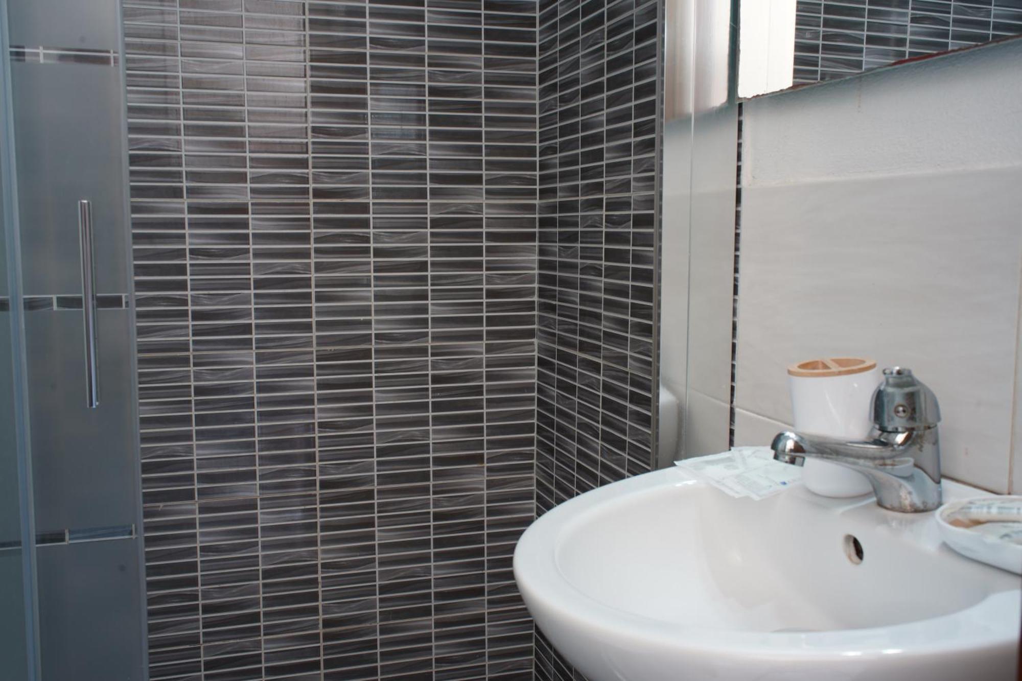 Oasis Guest House Alghero Esterno foto