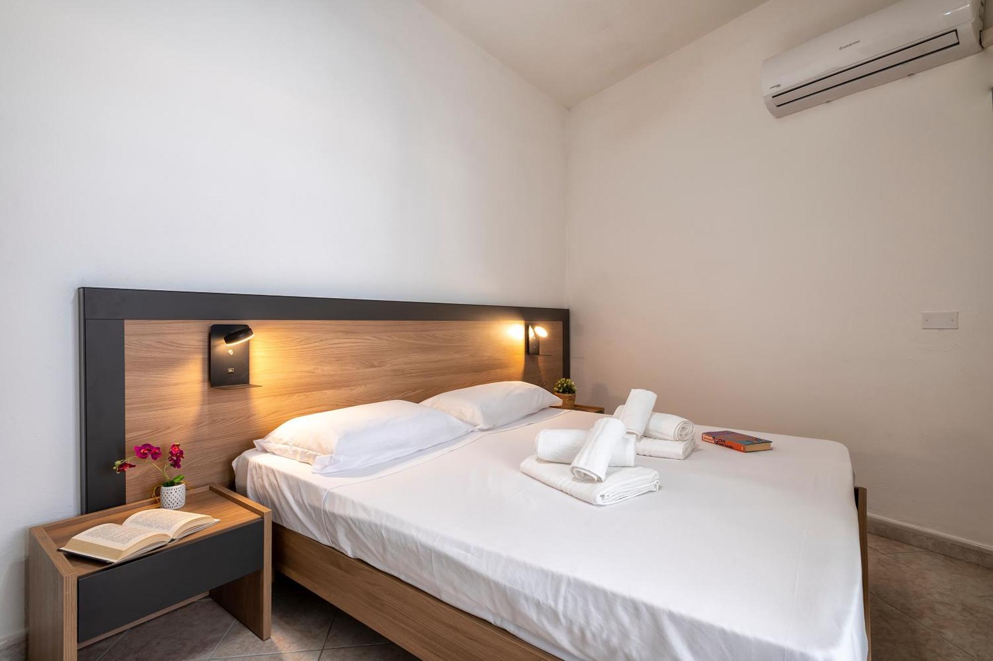 Oasis Guest House Alghero Esterno foto