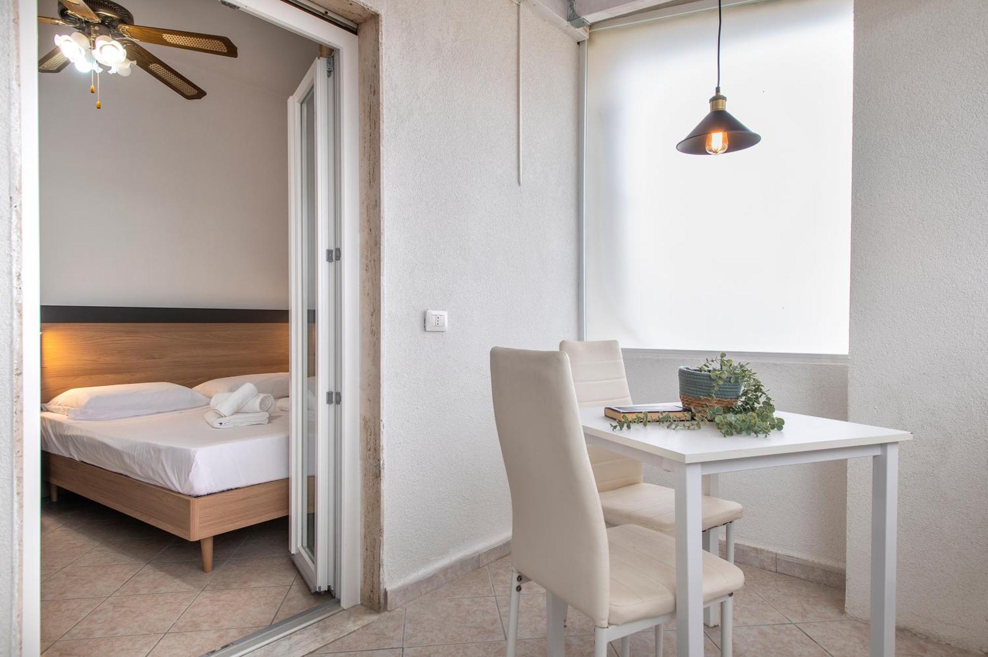 Oasis Guest House Alghero Esterno foto