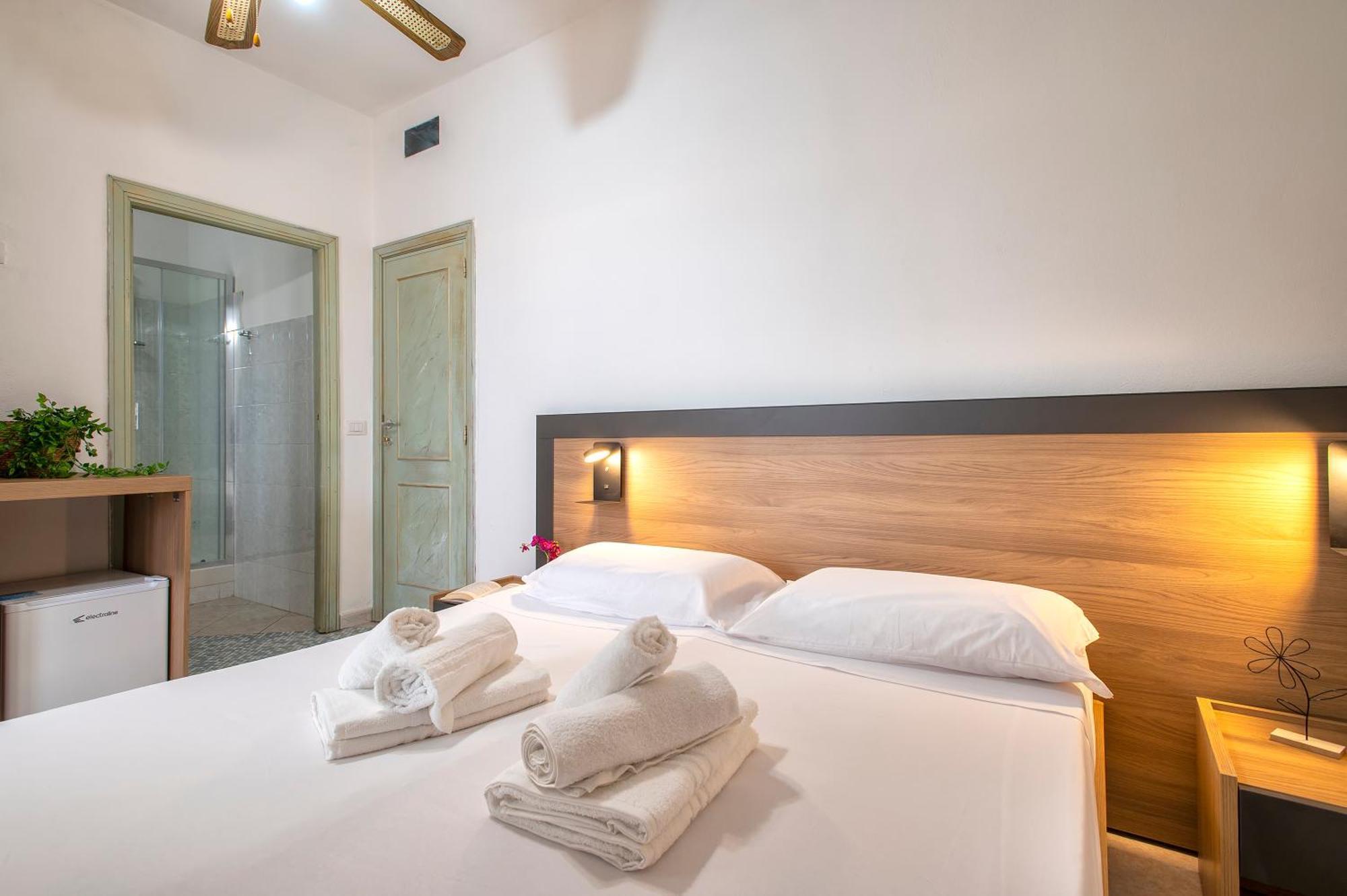 Oasis Guest House Alghero Esterno foto