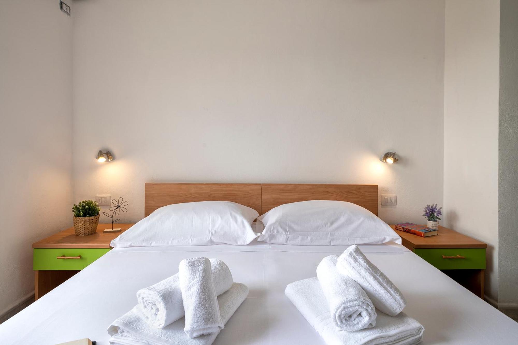Oasis Guest House Alghero Esterno foto