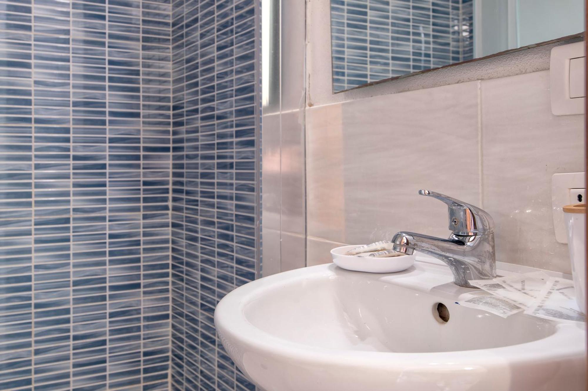 Oasis Guest House Alghero Esterno foto