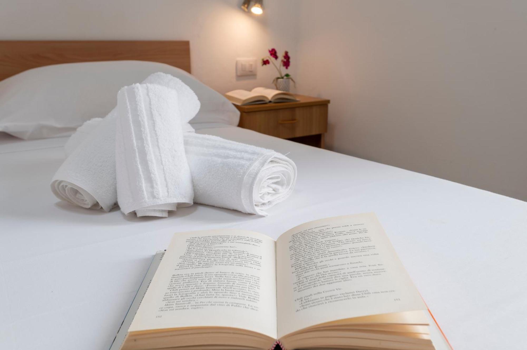 Oasis Guest House Alghero Esterno foto